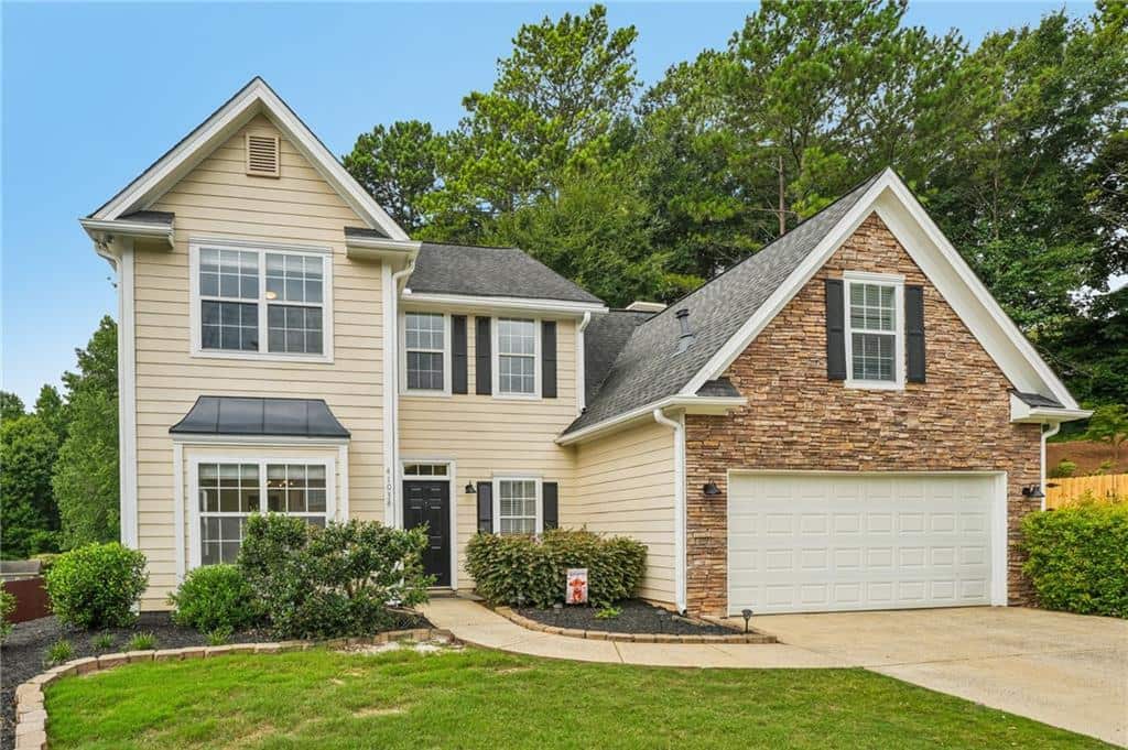 Listing photo 1