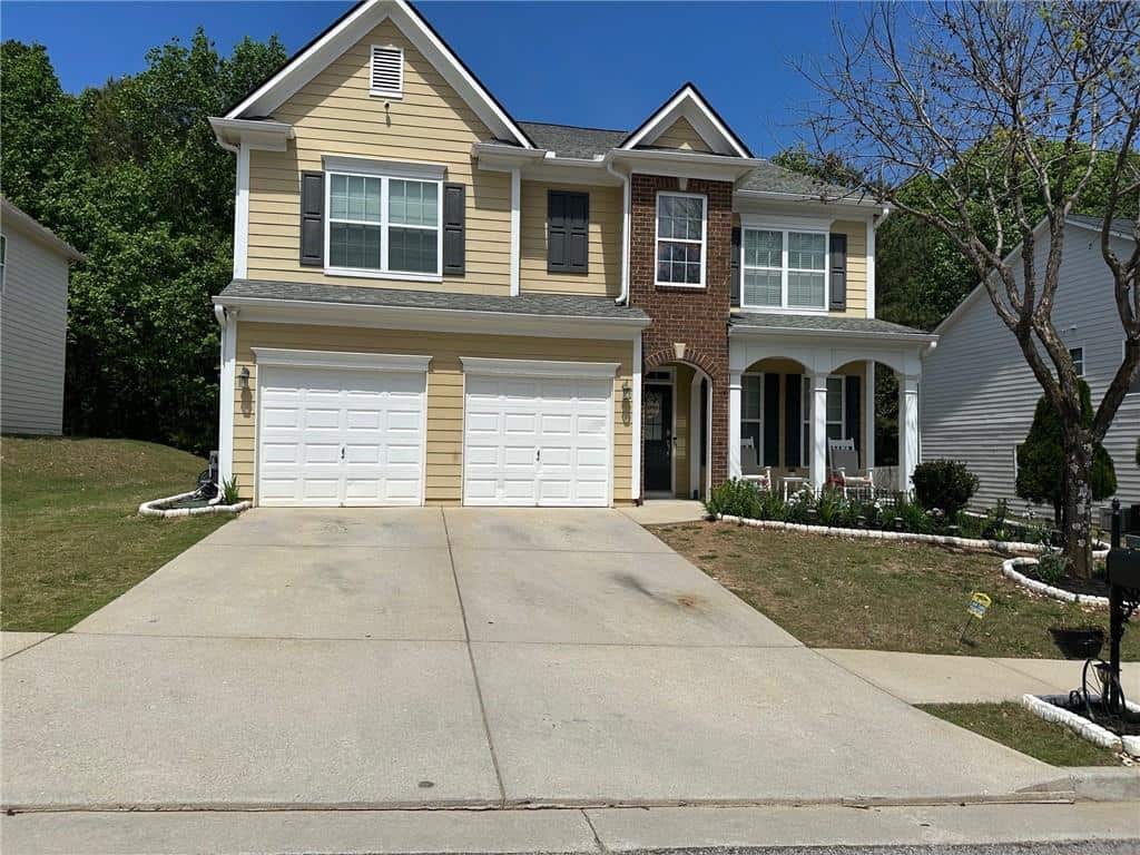 Listing photo 1