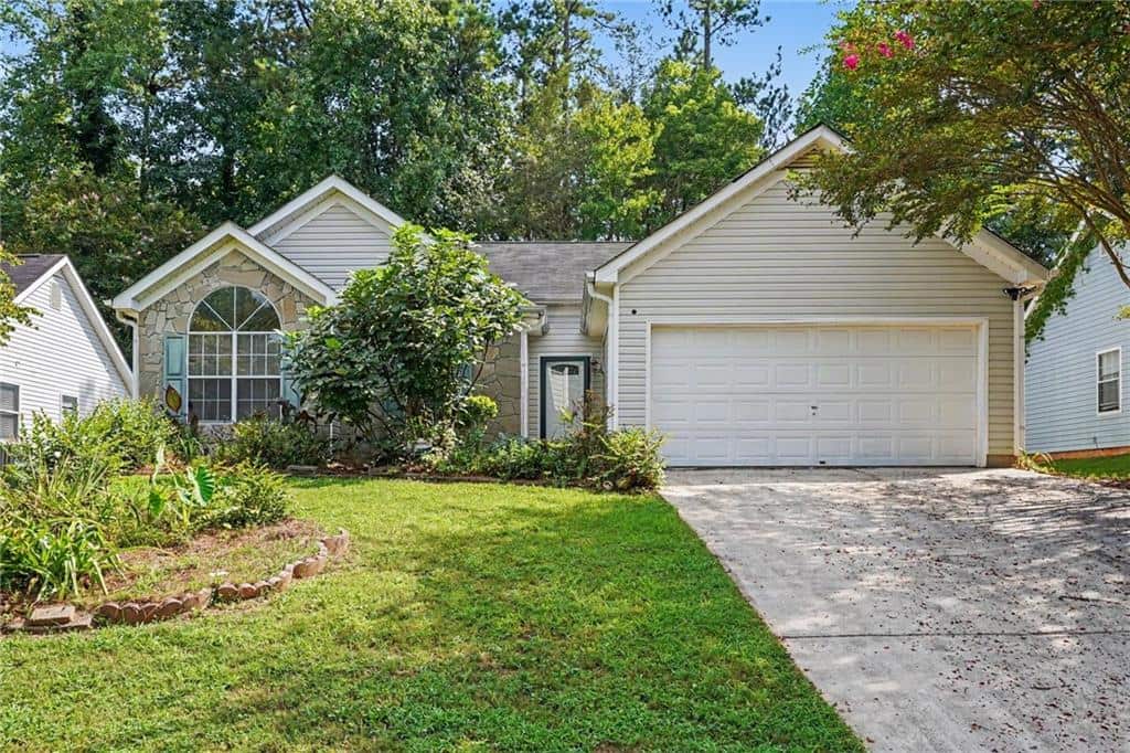 Listing photo 1