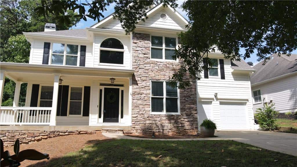 Listing photo 1