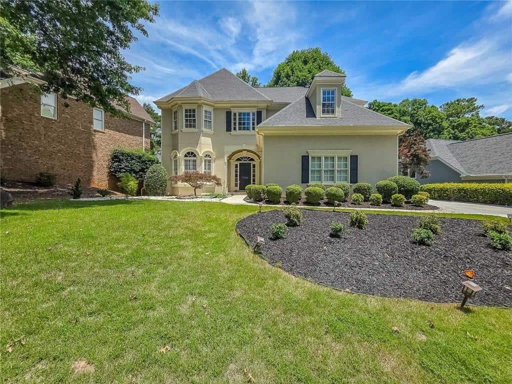 Listing photo 1