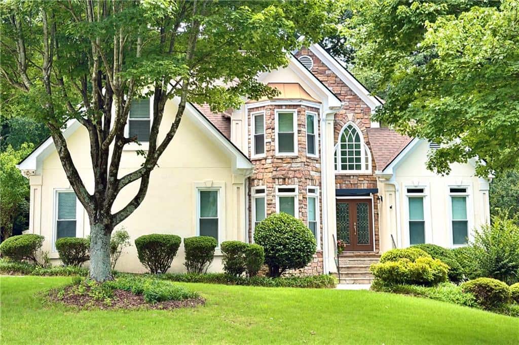 Listing photo 1
