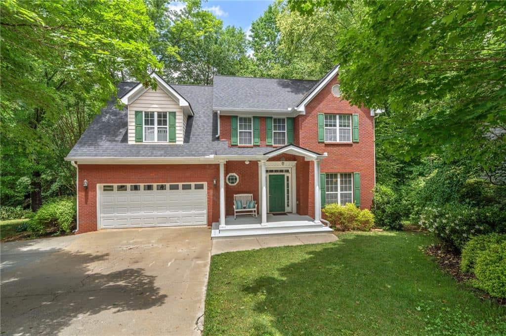 Listing photo 1