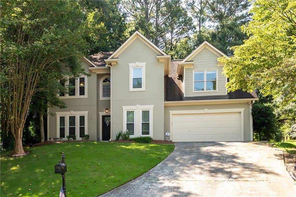 Listing photo 1