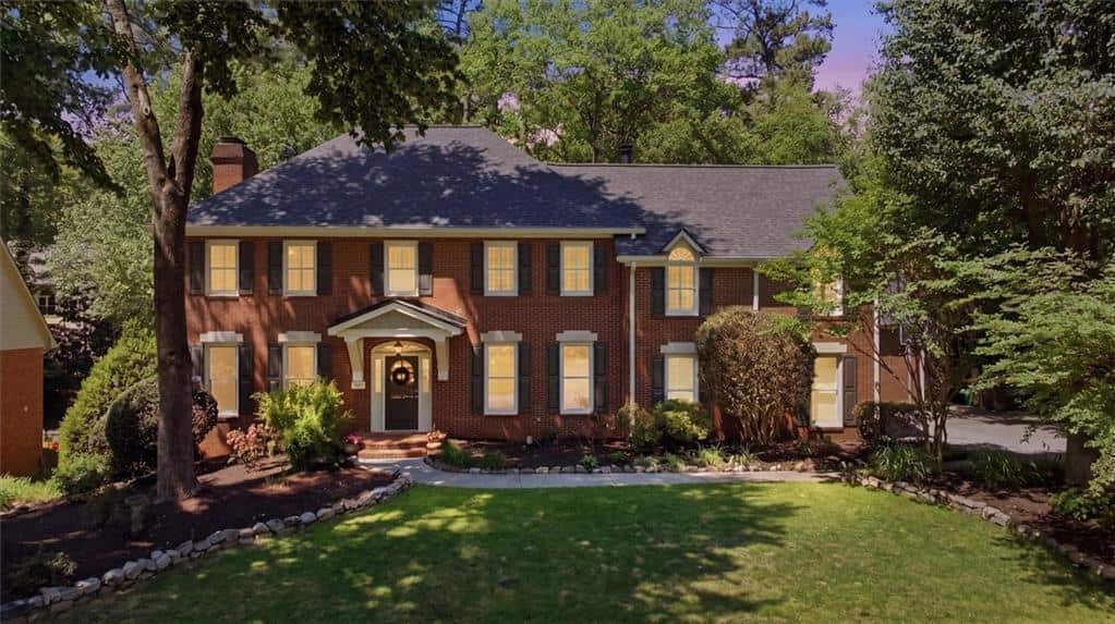 Listing photo 1