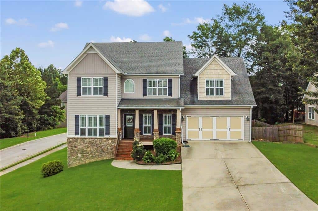 Listing photo 1