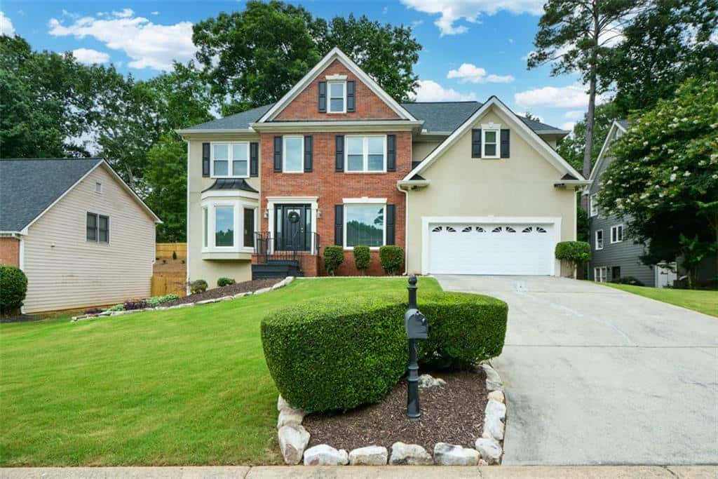 Listing photo 1