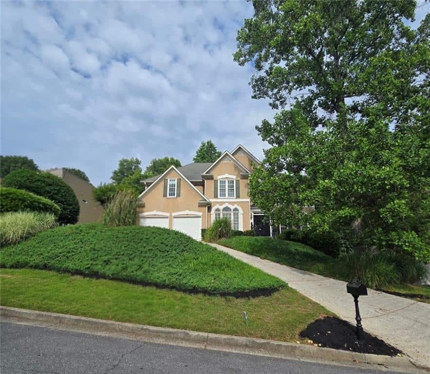 Listing photo 1