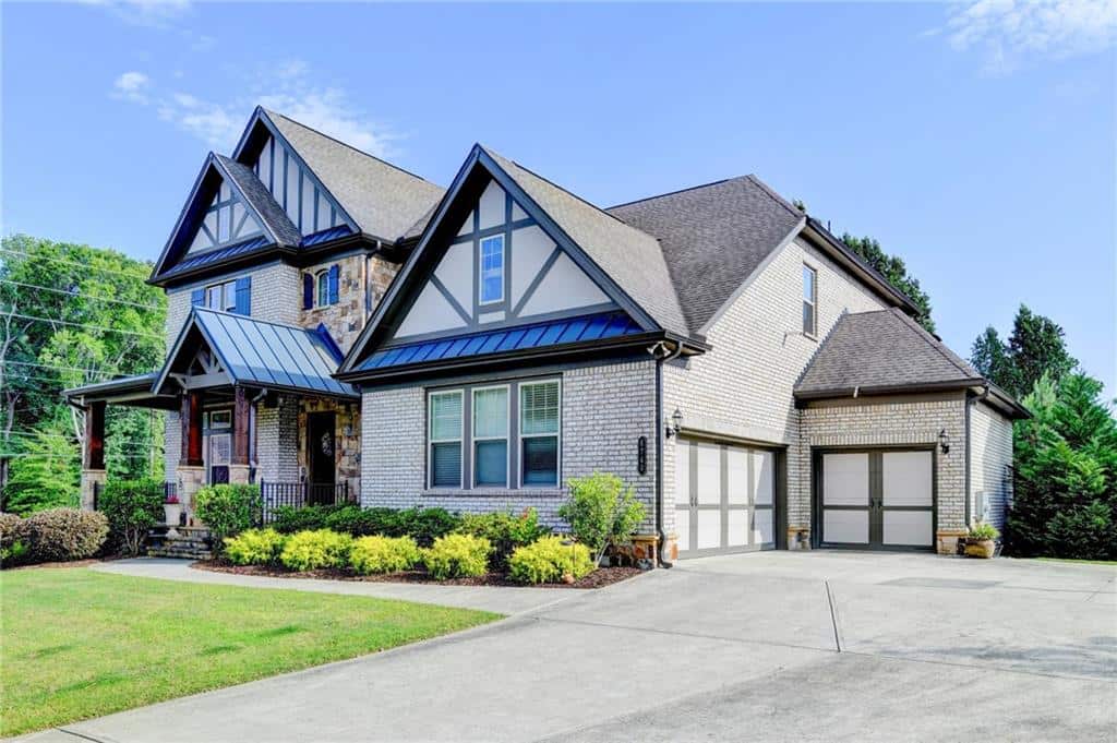 Listing photo 1