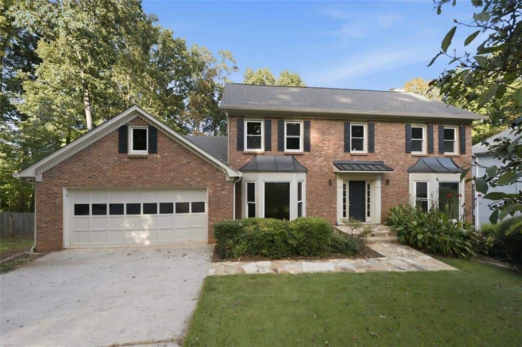 Listing photo 1