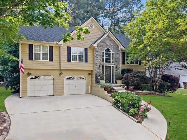 Listing photo 1