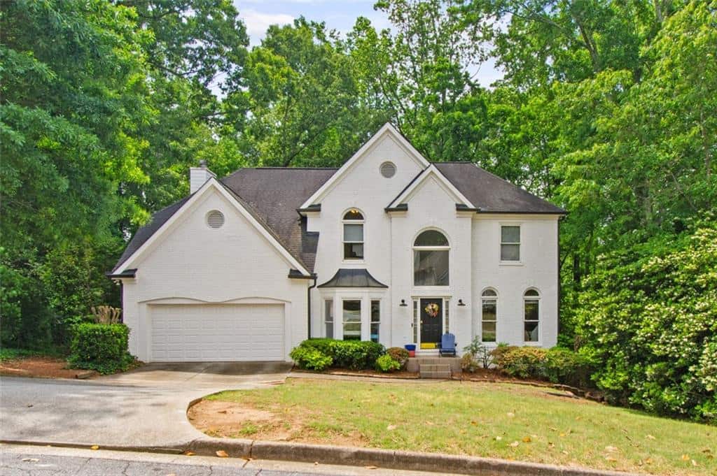 Listing photo 1