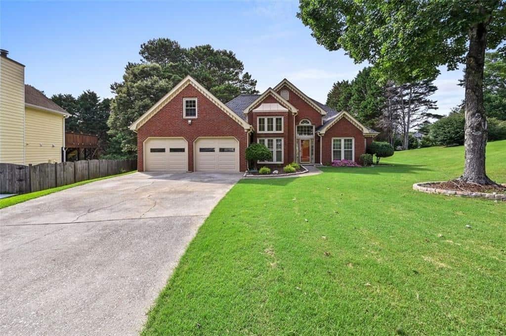 Listing photo 1