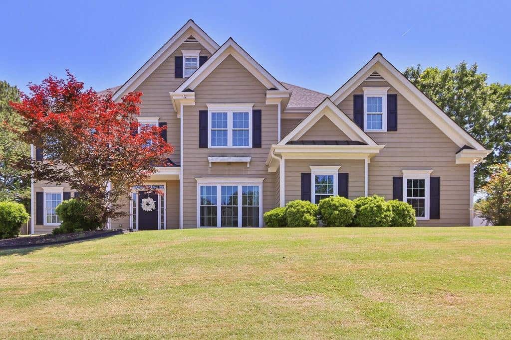 Listing photo 1