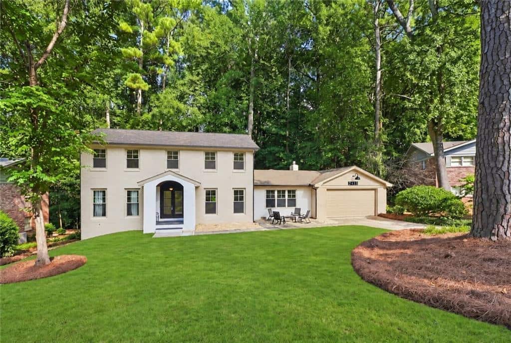 Listing photo 1