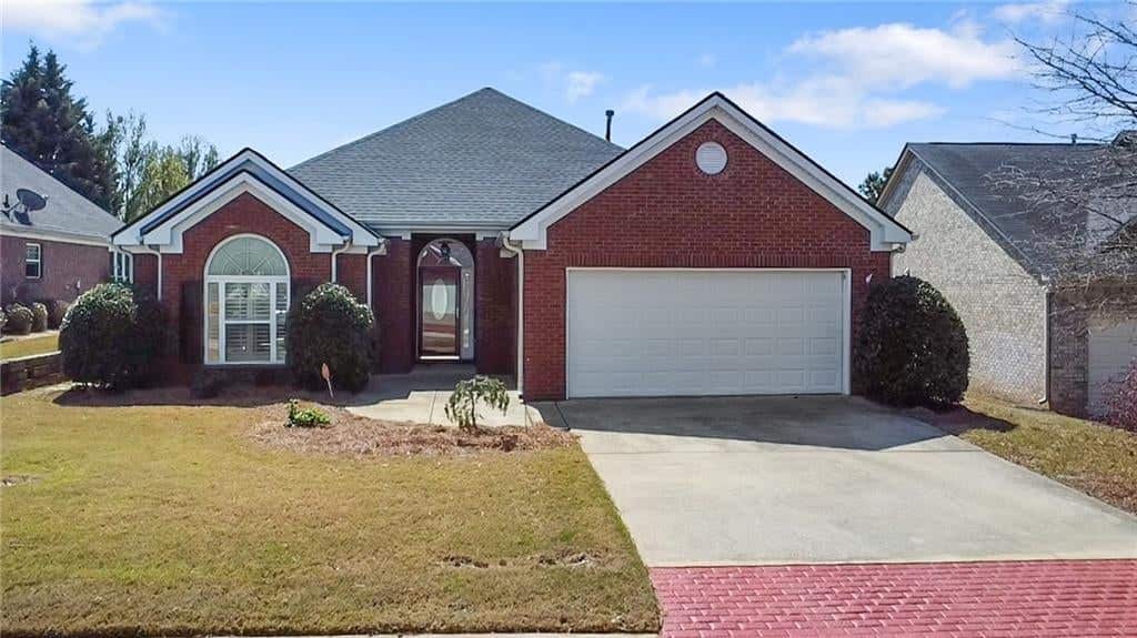 Listing photo 1