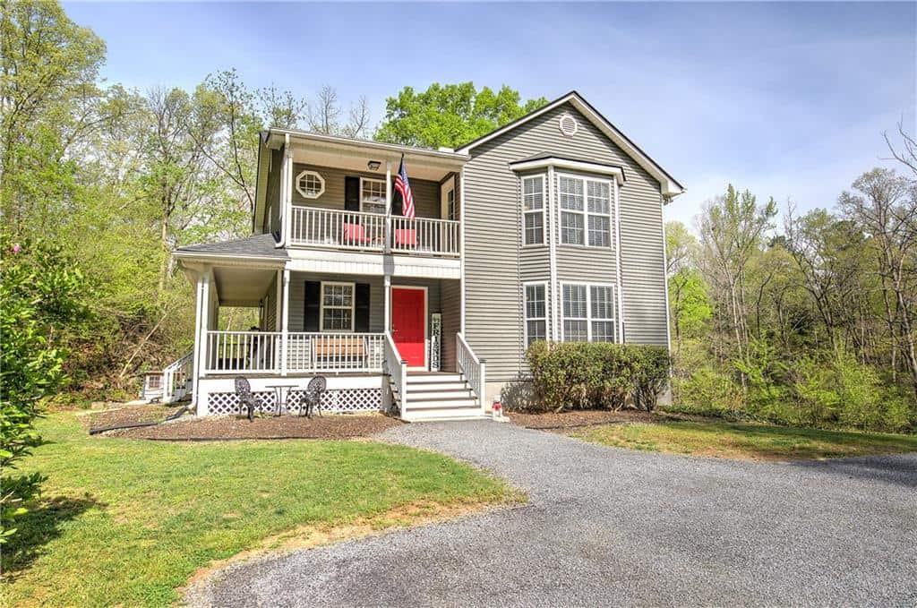 Listing photo 1