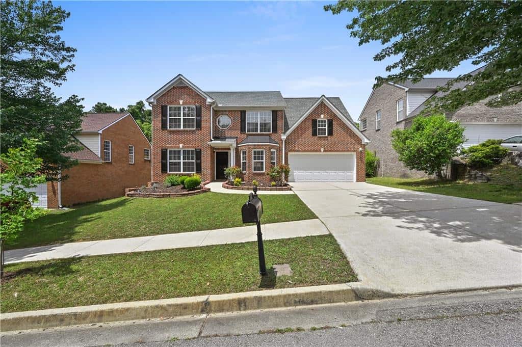 Listing photo 1