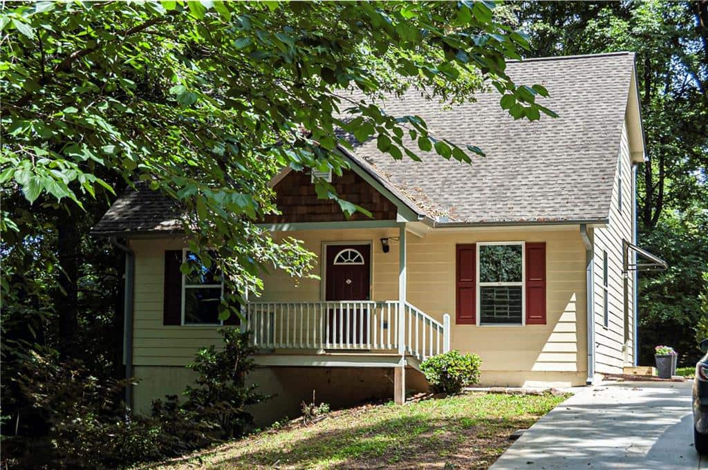 Listing photo 1