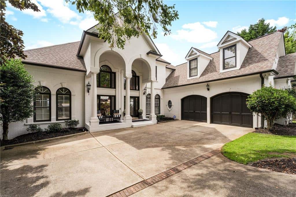 Listing photo 1
