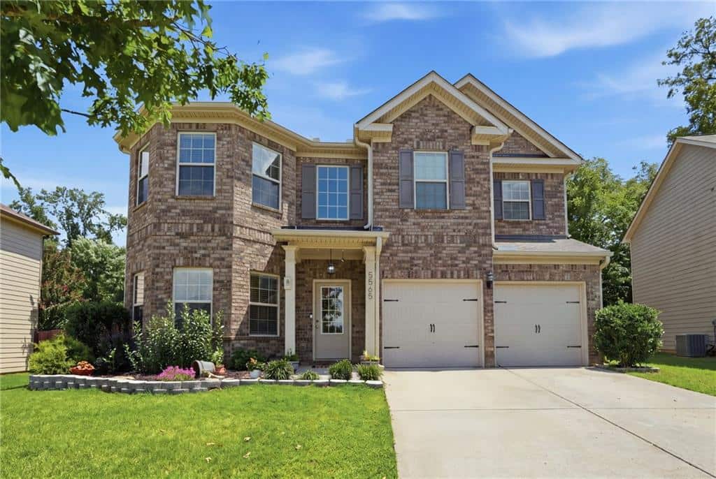 Listing photo 1