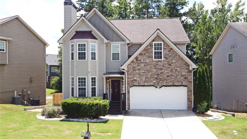 Listing photo 1