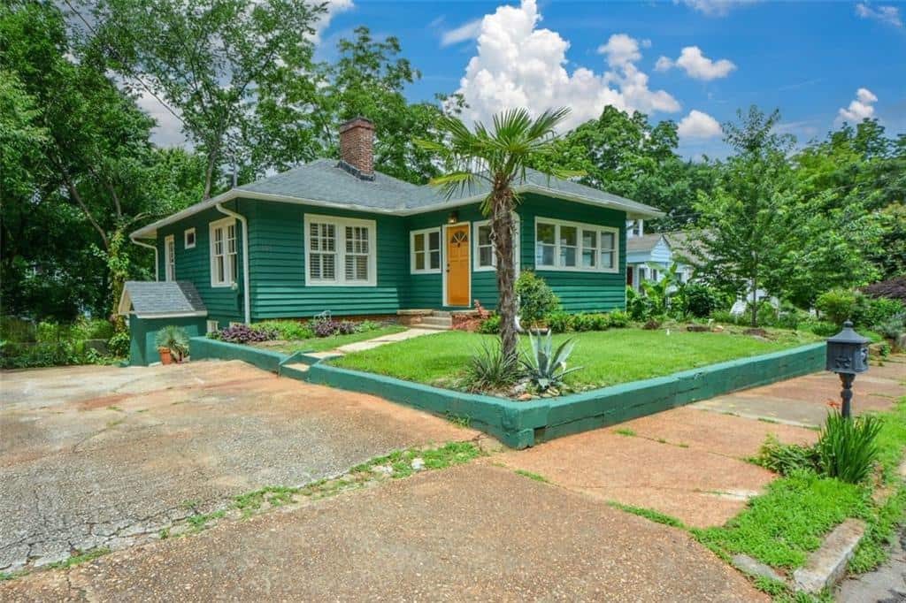Listing photo 1