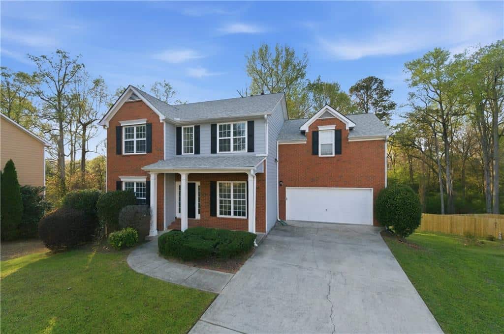 Listing photo 1