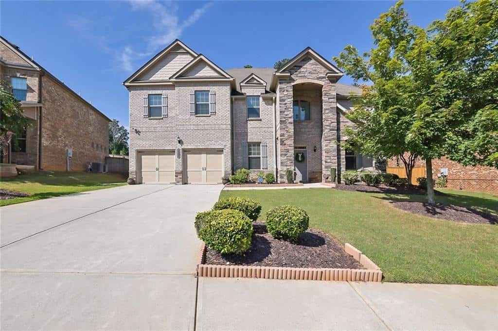 Listing photo 1