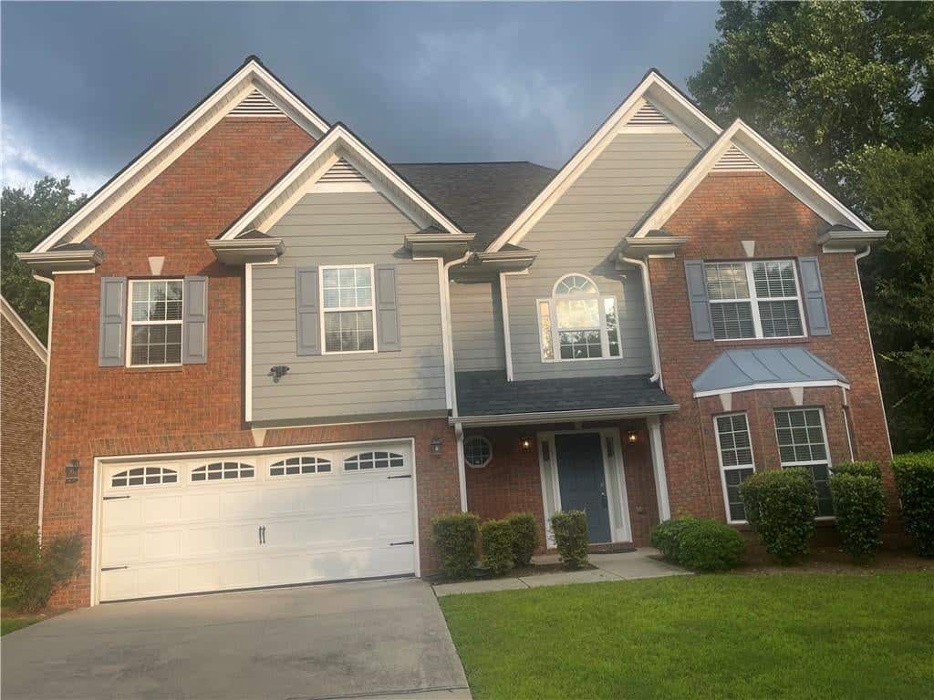 Listing photo 1