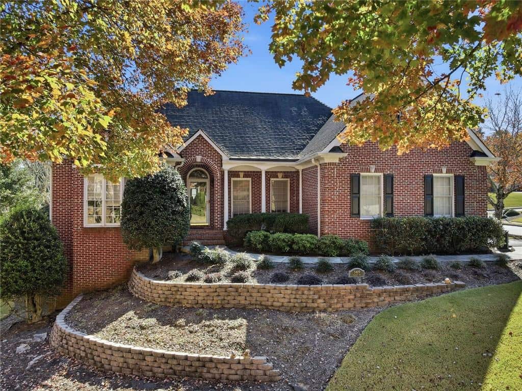 Listing photo 1