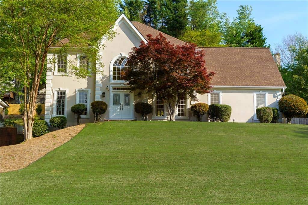 Listing photo 1