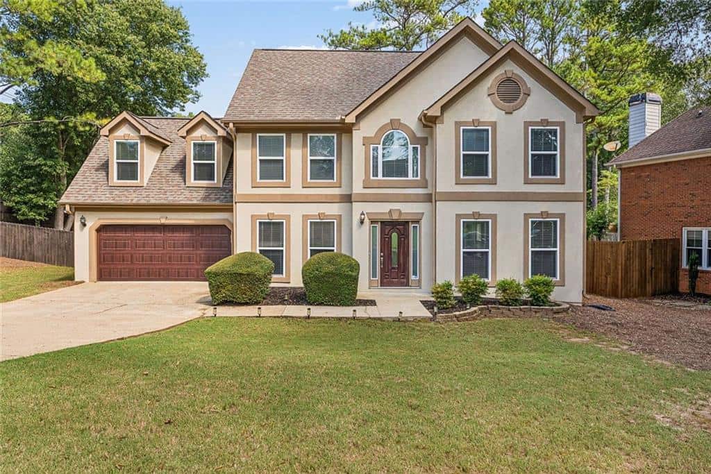 Listing photo 1