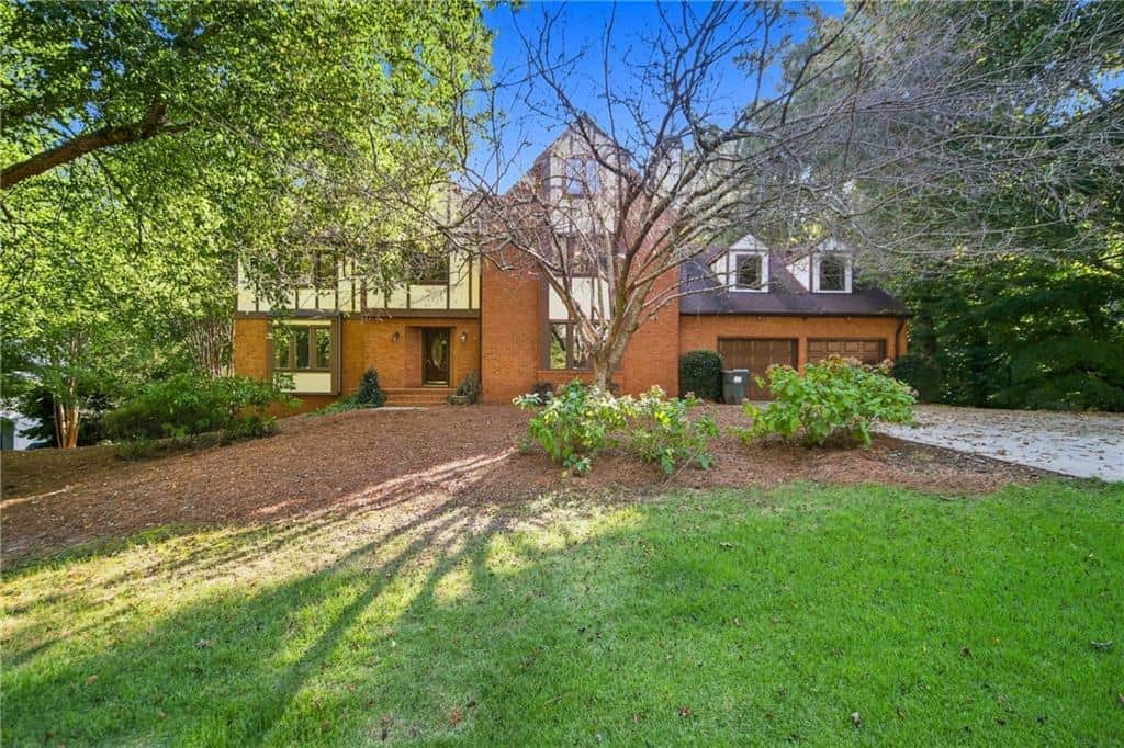 Listing photo 1