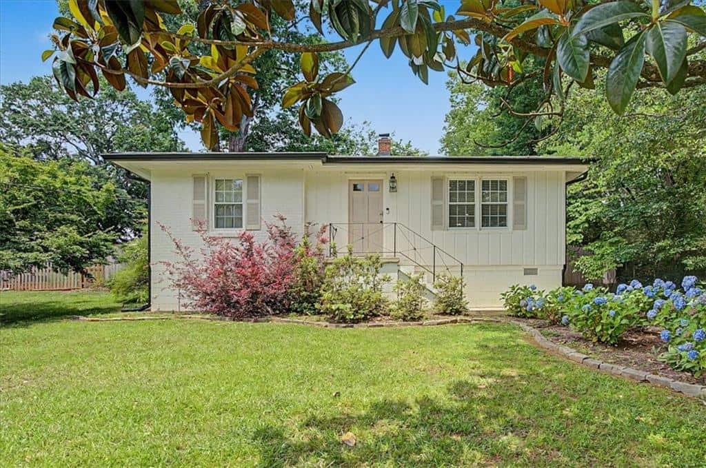 Listing photo 1