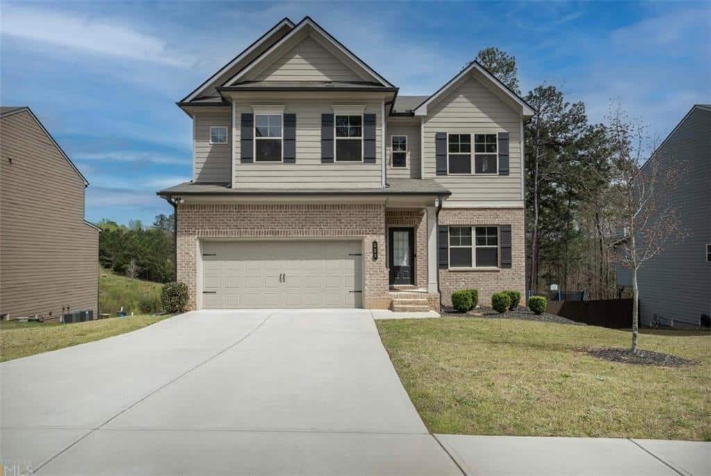 Listing photo 1