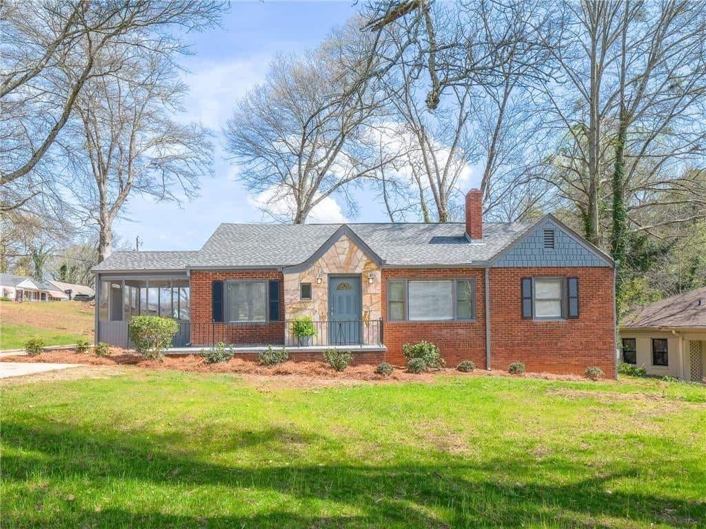 Listing photo 1