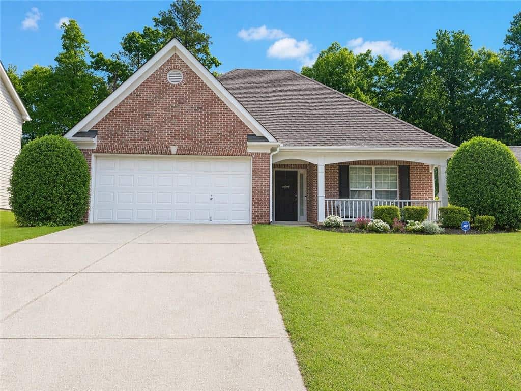 Listing photo 1