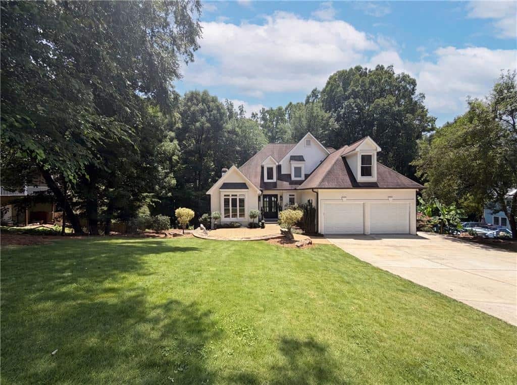 Listing photo 1
