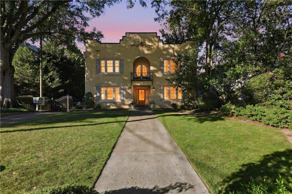Listing photo 1