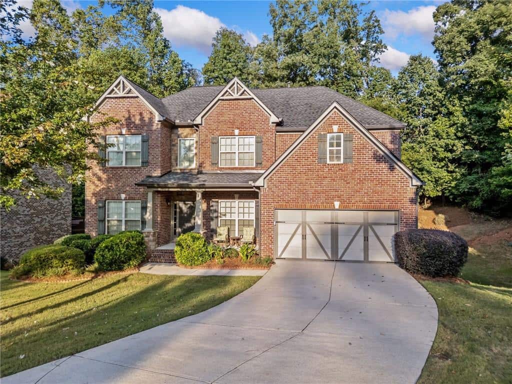 Listing photo 1
