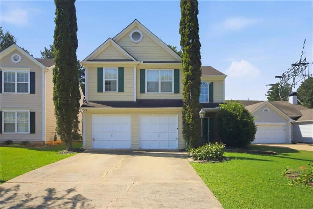 Listing photo 1