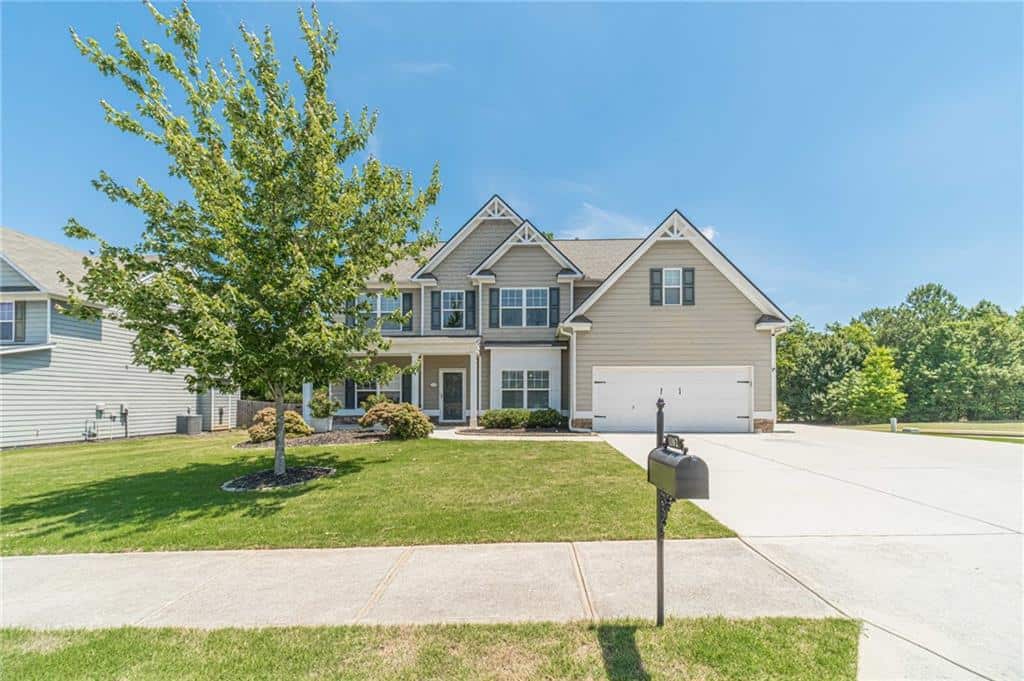 Listing photo 1
