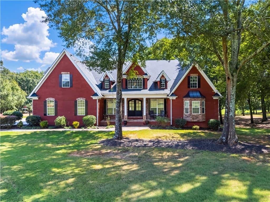 Listing photo 1