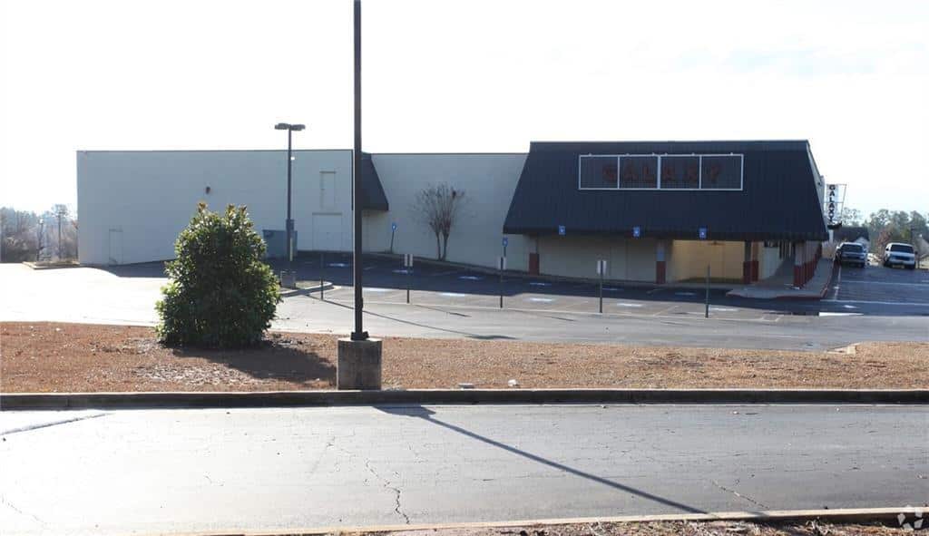 Listing photo 1