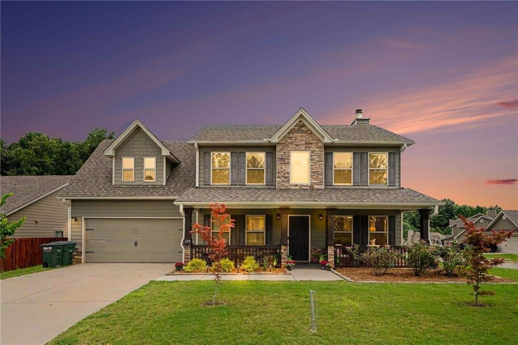 Listing photo 1