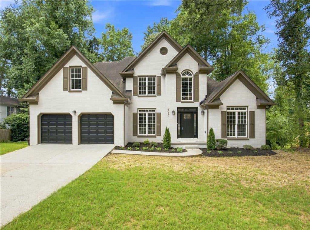 Listing photo 1
