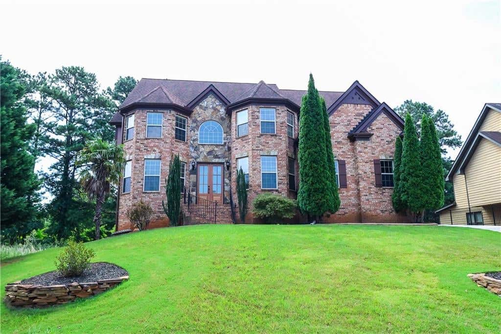 Listing photo 1