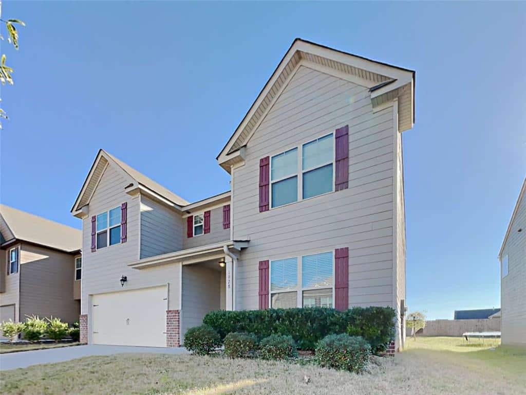 Listing photo 1
