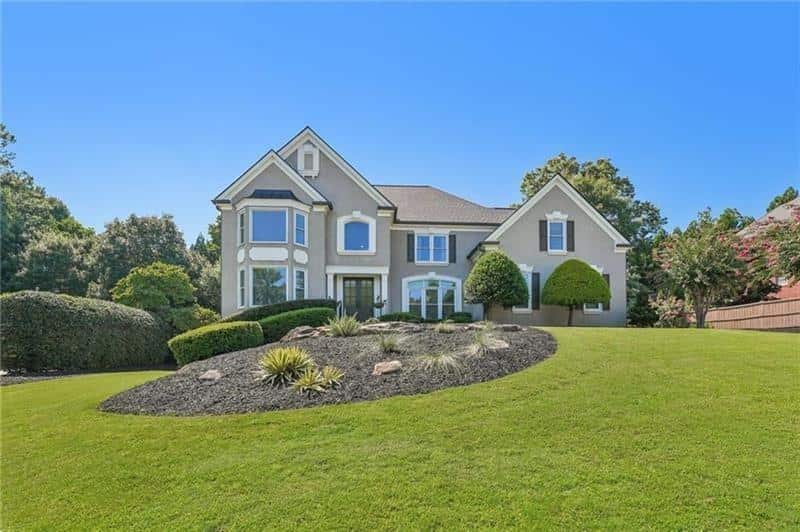 Listing photo 1